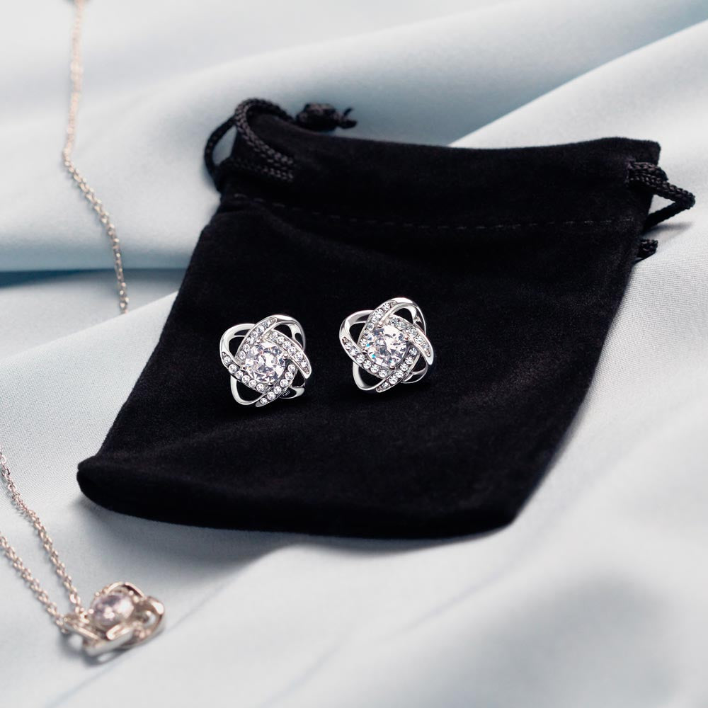 Love Knot Necklace & Earring Set